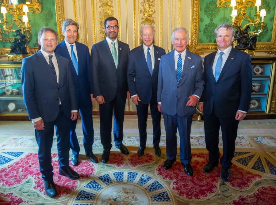 سلطان الجابر مع الملك تشارلز والرئيس الأميركي جو بايدن خلال مشاركته في منتدى تحفيز التمويل المناخي»