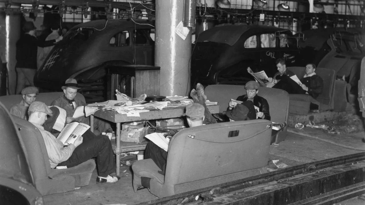 مصنع جنرال موتورز في فلينت بولاية ميشيغان في الأول من يناير عام 1937