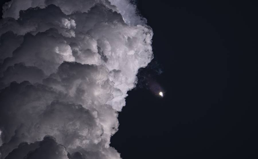 انفجار ستارشيب بعد إطلاقه يوم السبت