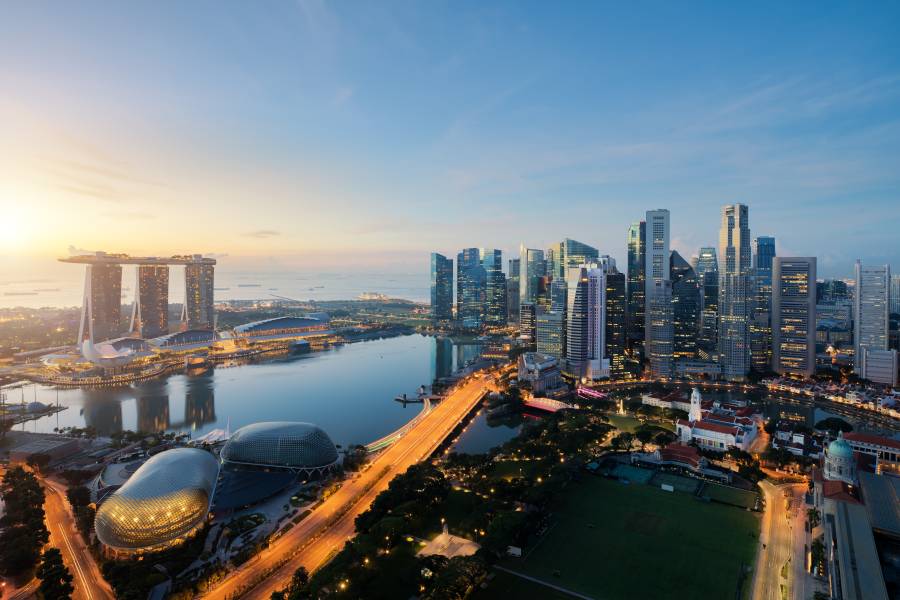صورة تظهر معالم مدينة سنغافورة