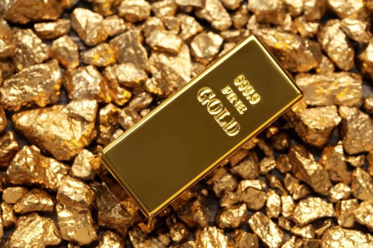 سعر الذهب يحقق مكاسب للشهر الرابع على التوالي.. فهل يواصل؟