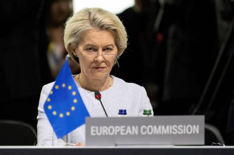 قادة الاتحاد الأوروبي يتفقون على ترشيح فون دير لاين لولاية ثانية
